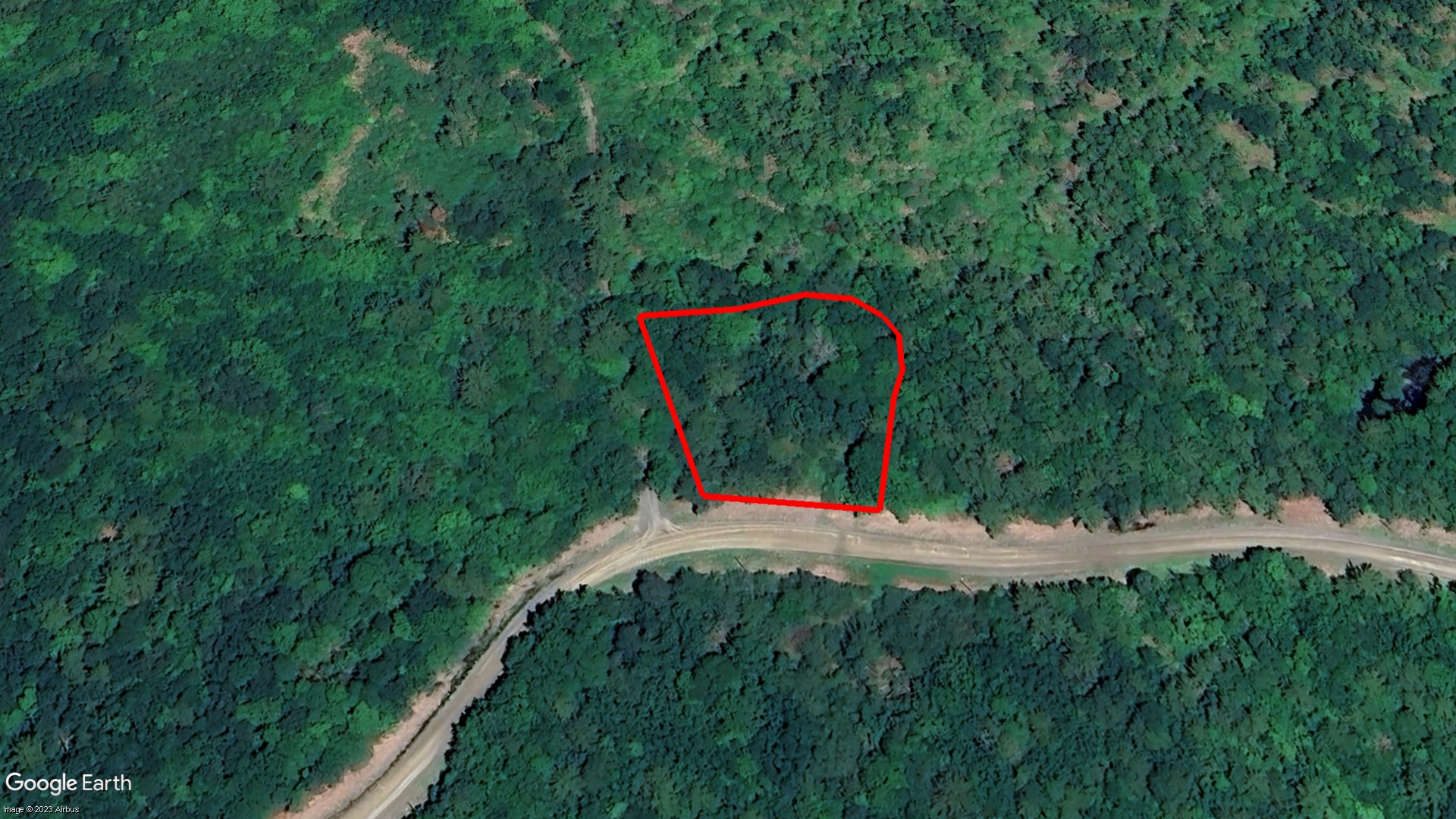 Tax Sale Queens, Nova Scotia - 03778312