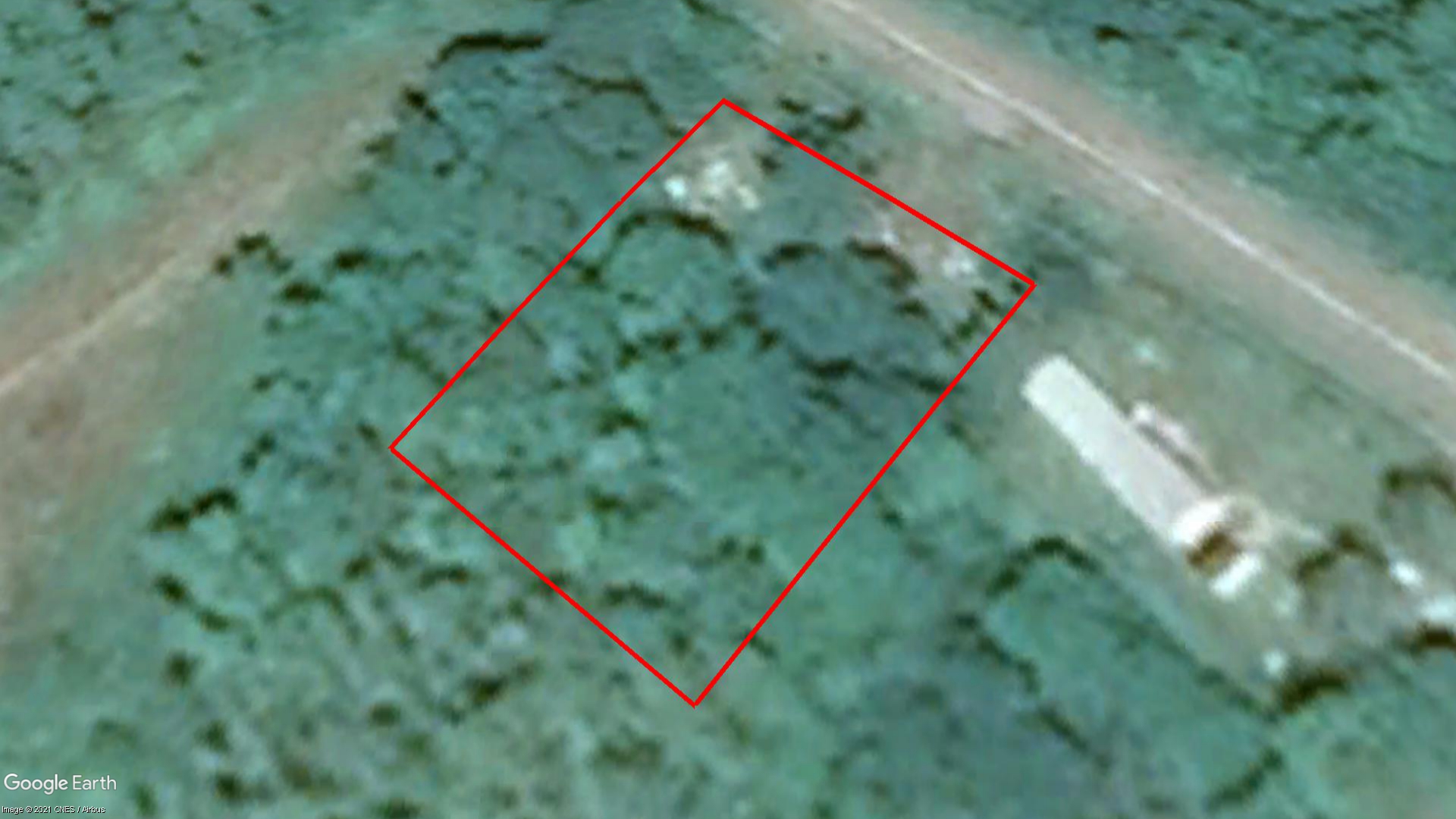 Tax Sale Lunenburg, Nova Scotia - 02388936