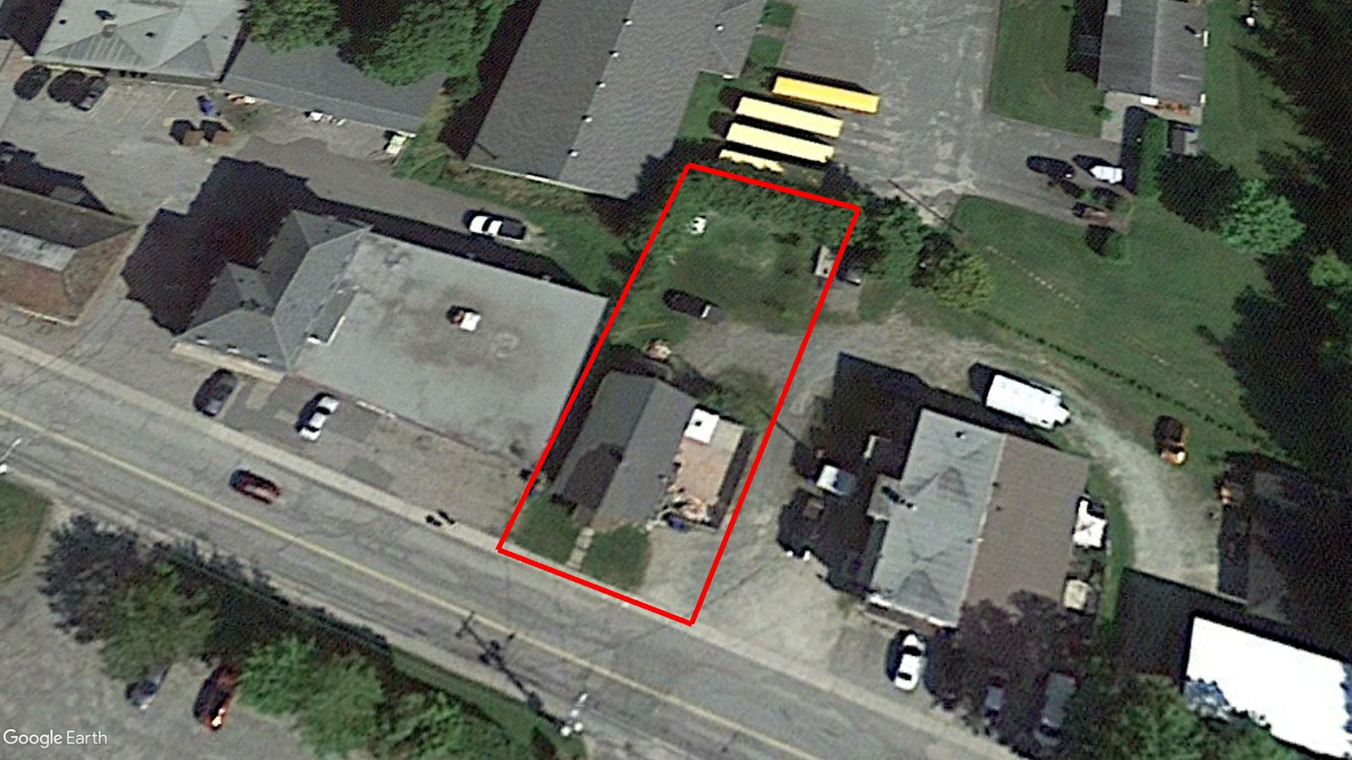 Tax Sale Coaticook, Quebec - 9516 72 5903