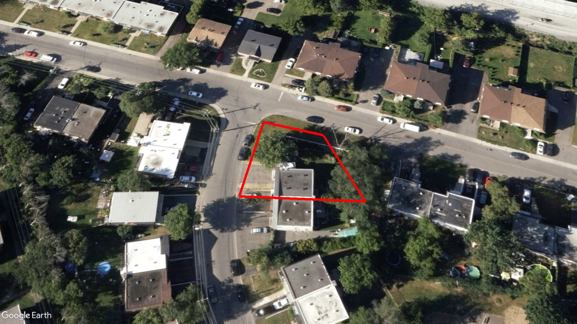 Tax Sale Montreal, Quebec - 040028-47