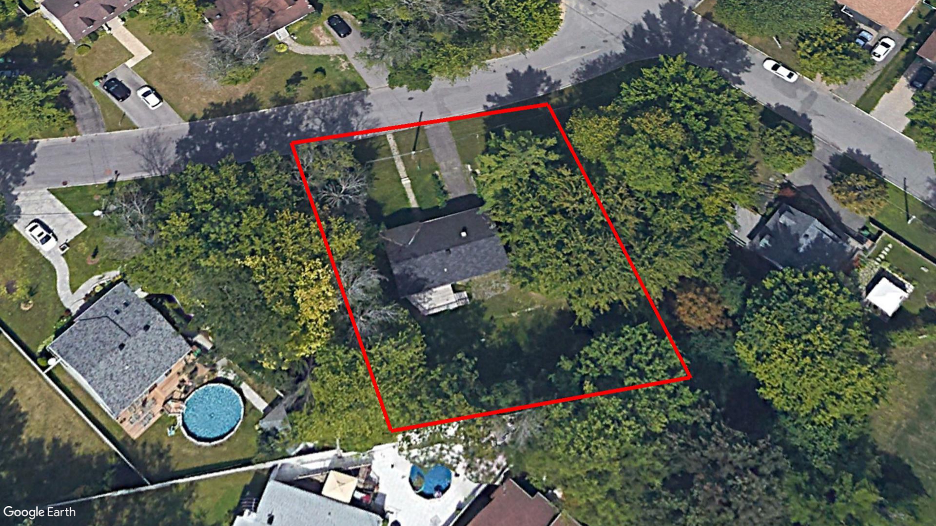 Tax Sale Montreal, Quebec - 040758-22