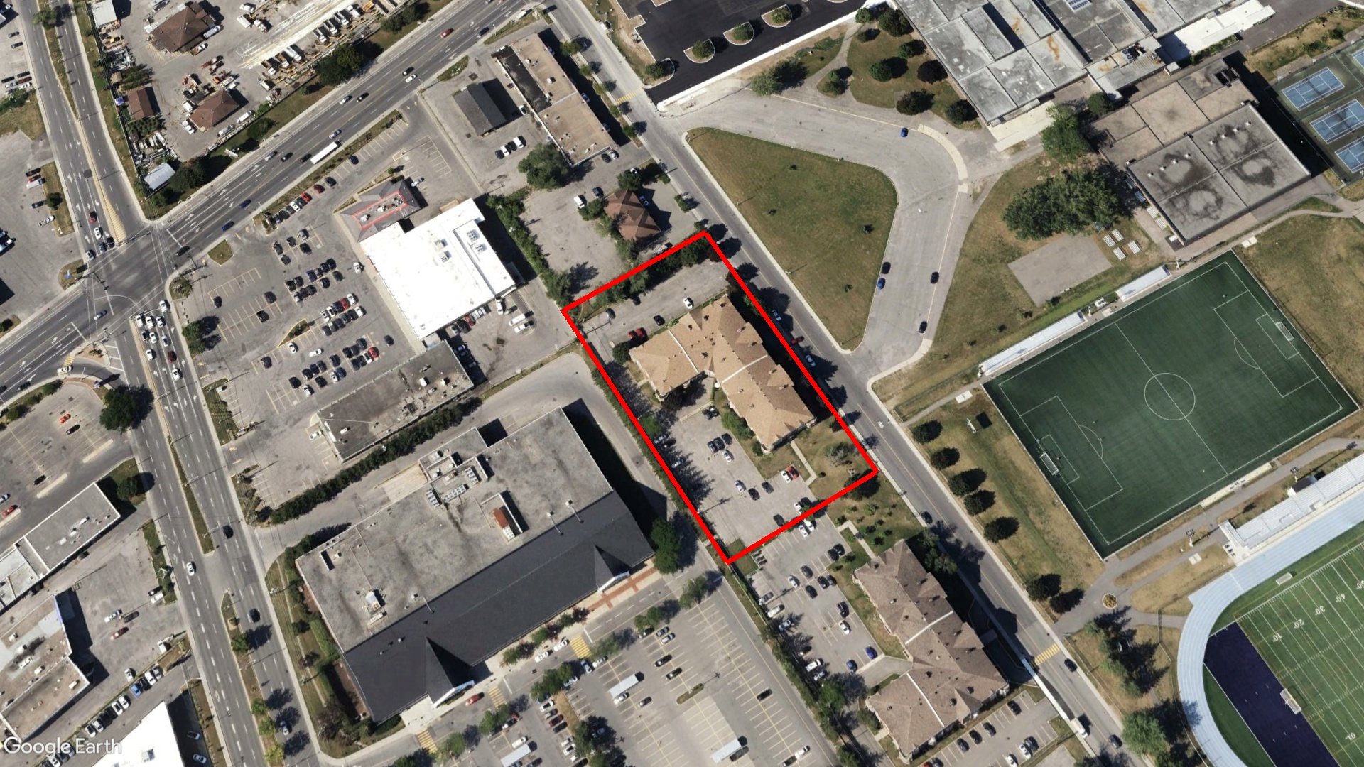 Tax Sale Montreal, Quebec - 041235-07