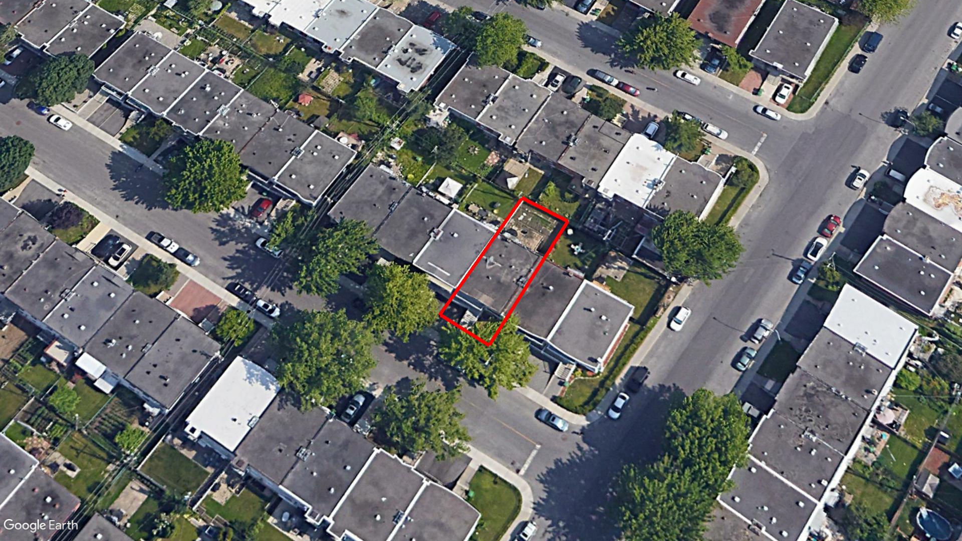 Tax Sale Montreal, Quebec - 040283-37