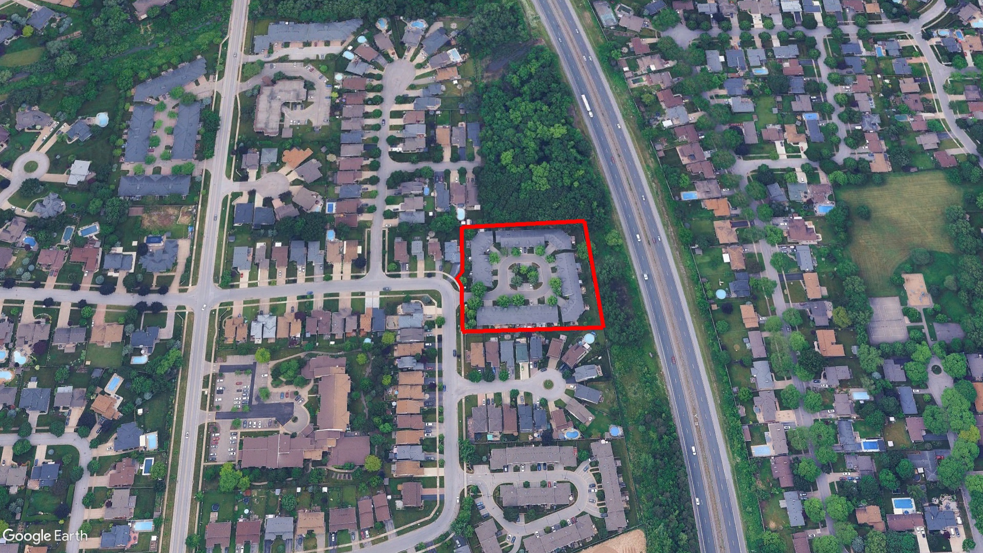 Tax Sale Niagara Falls, Ontario - 27 25 100 003 96413 0000