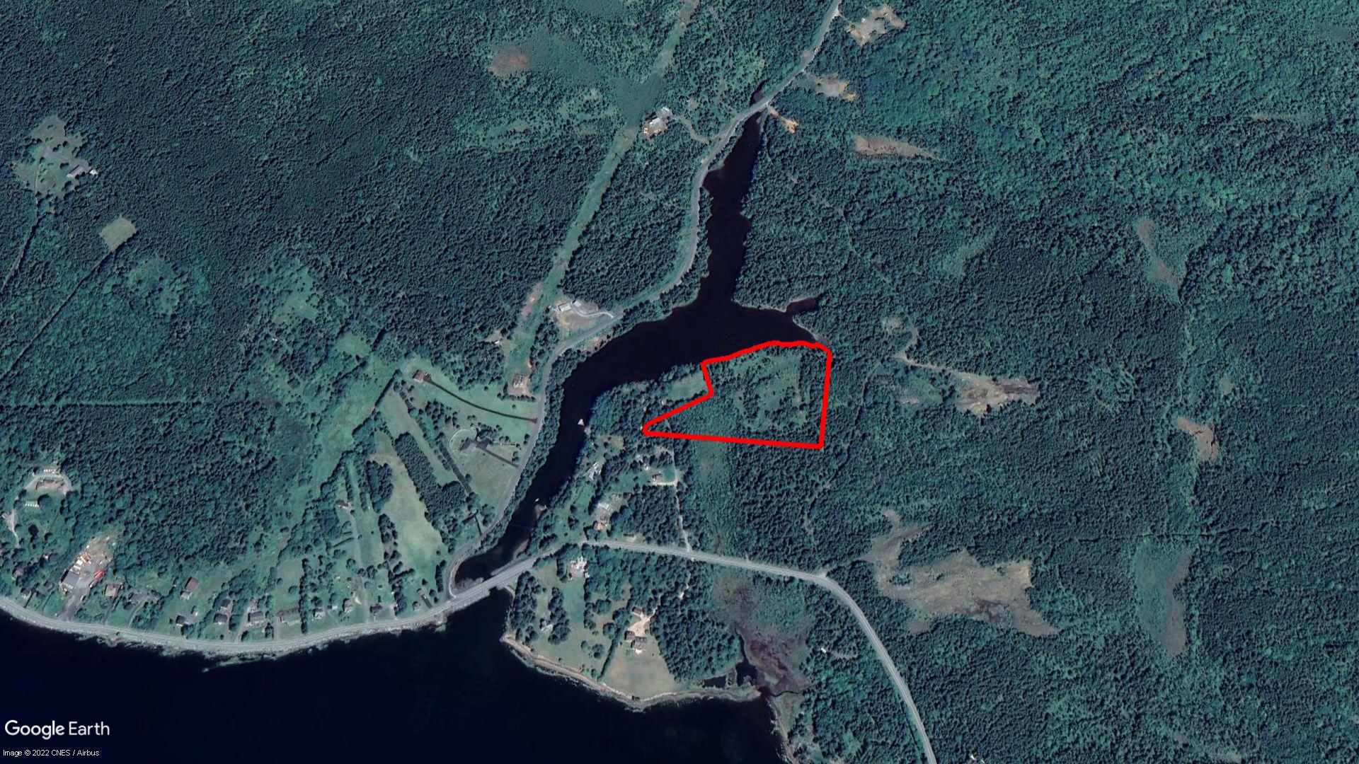 Tax Sale Lunenburg, Nova Scotia - 03665917