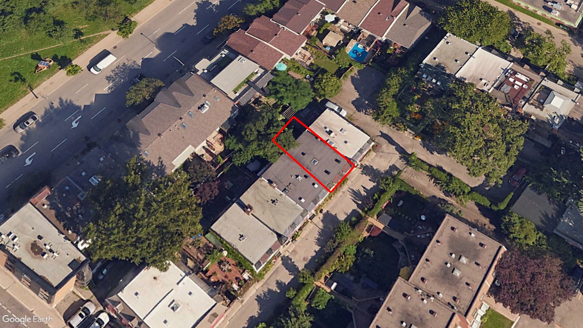 Tax Sale Montreal, Quebec - 130330-30