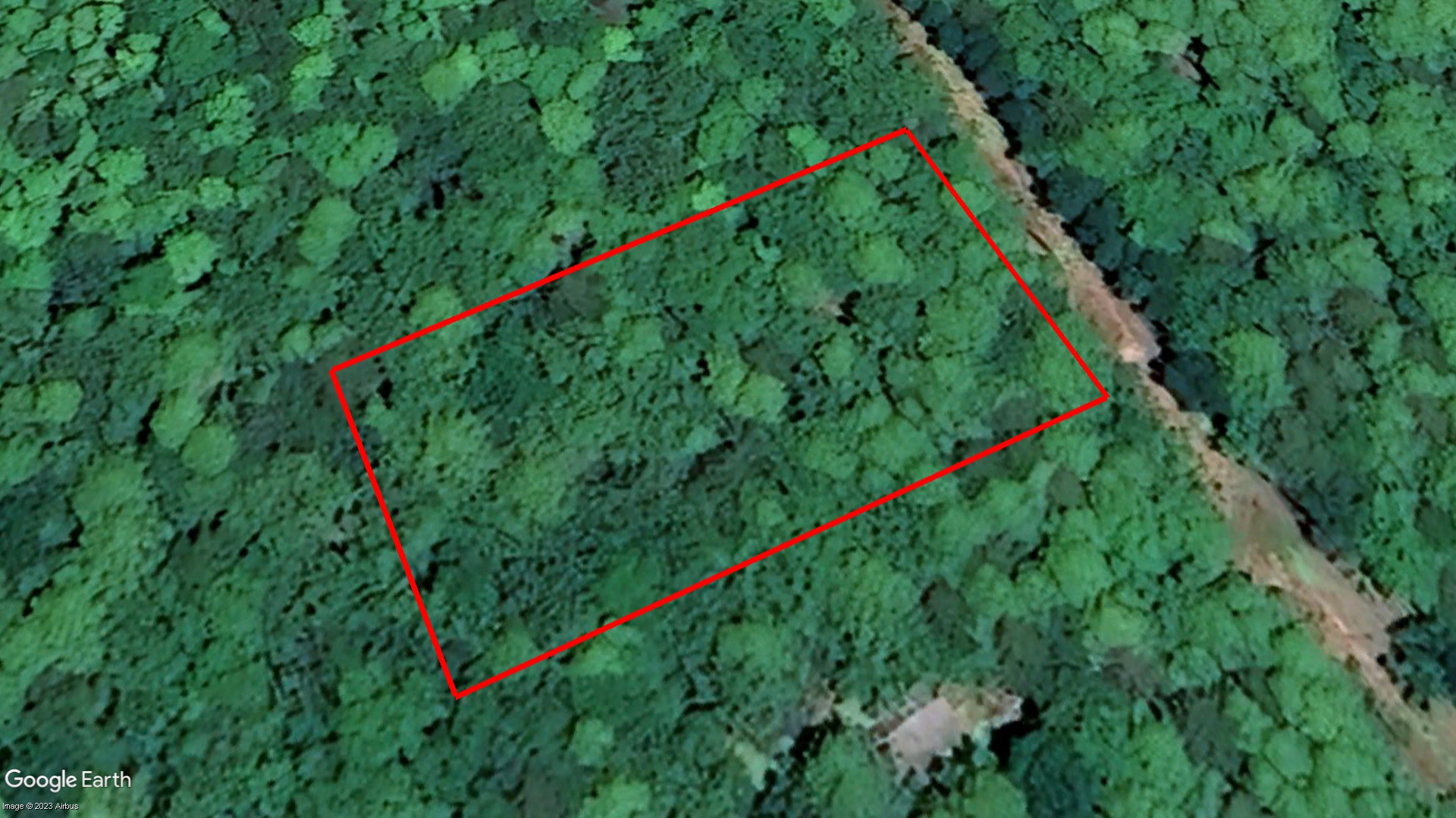 Tax Sale Queens, Nova Scotia - 03528731