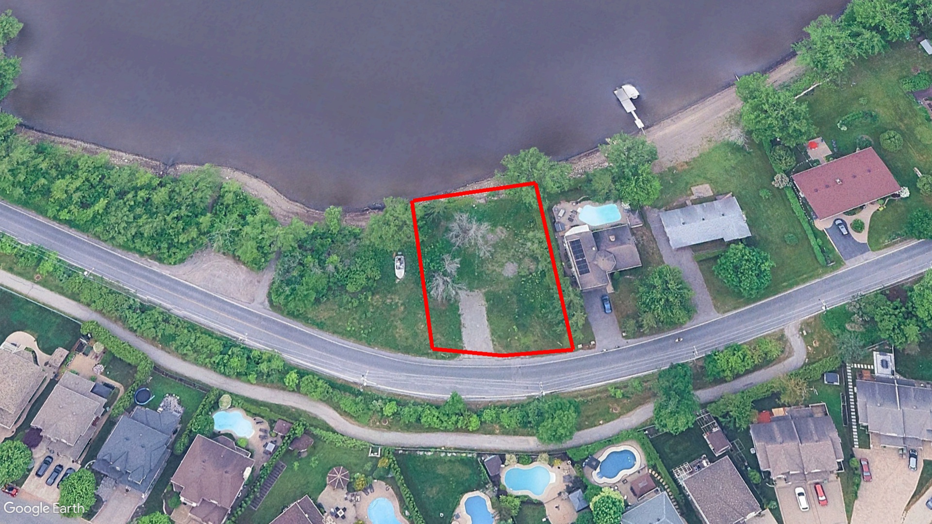 Tax Sale Montreal, Quebec - 040158-10