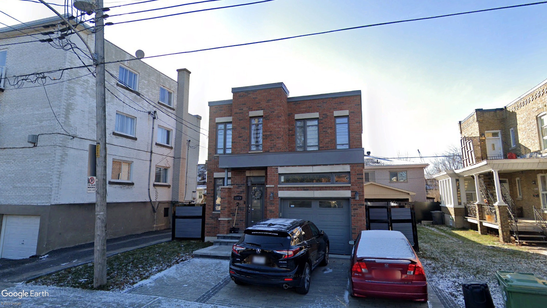 Tax Sale Montreal, Quebec - 020714-59