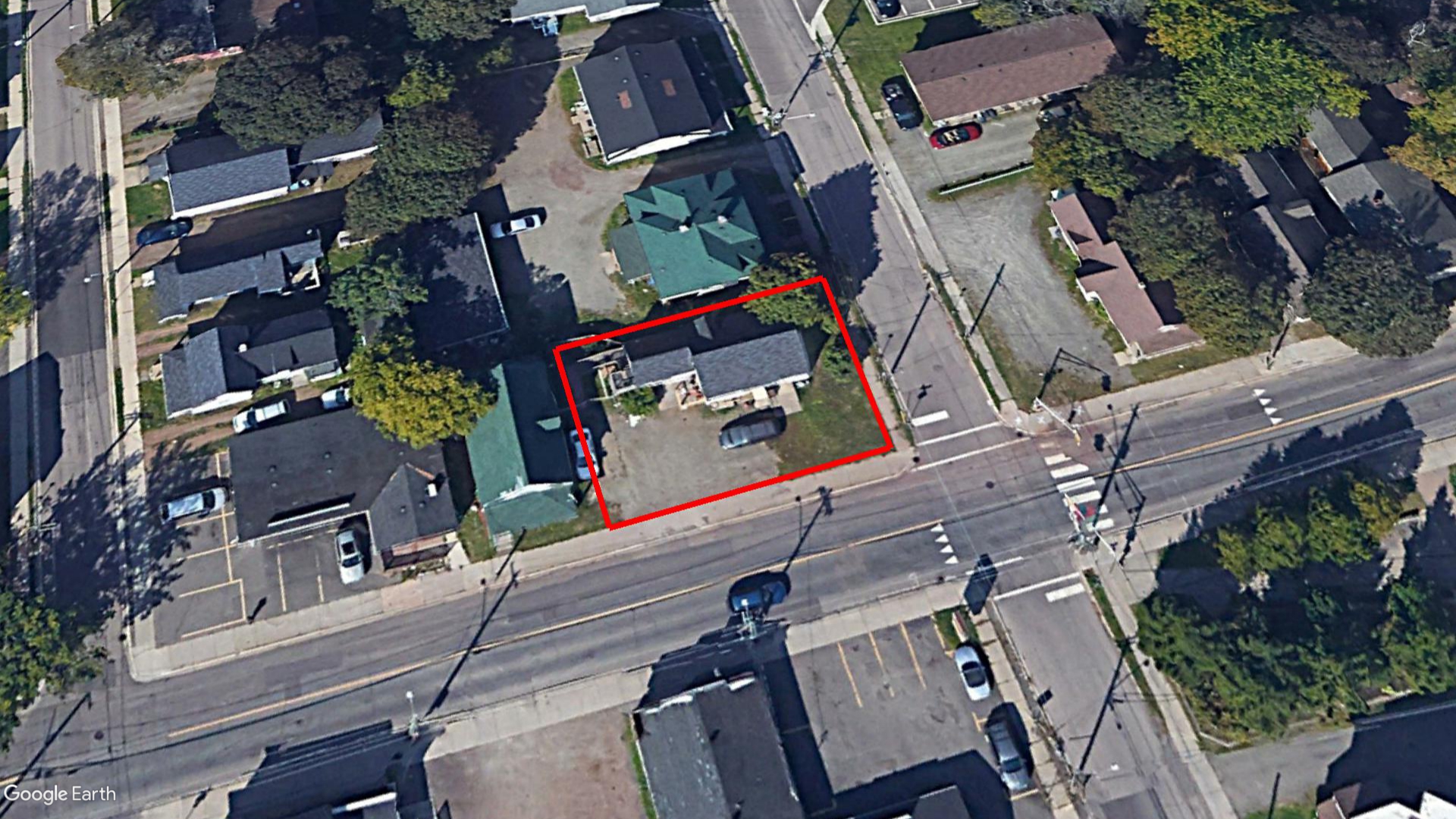 Tax Sale Moncton, New Brunswick - 01865097