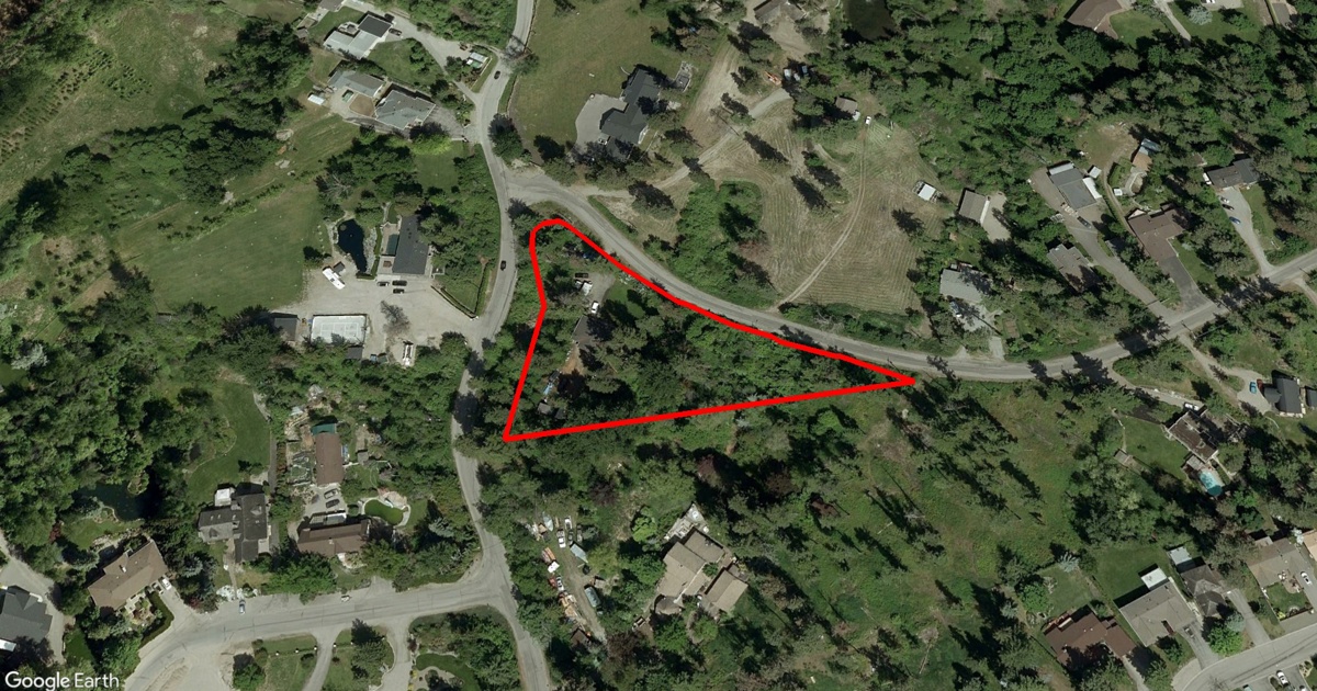 Tax Sale in Kelowna, British Columbia 2415 dunsmuir rd kelowna v1w