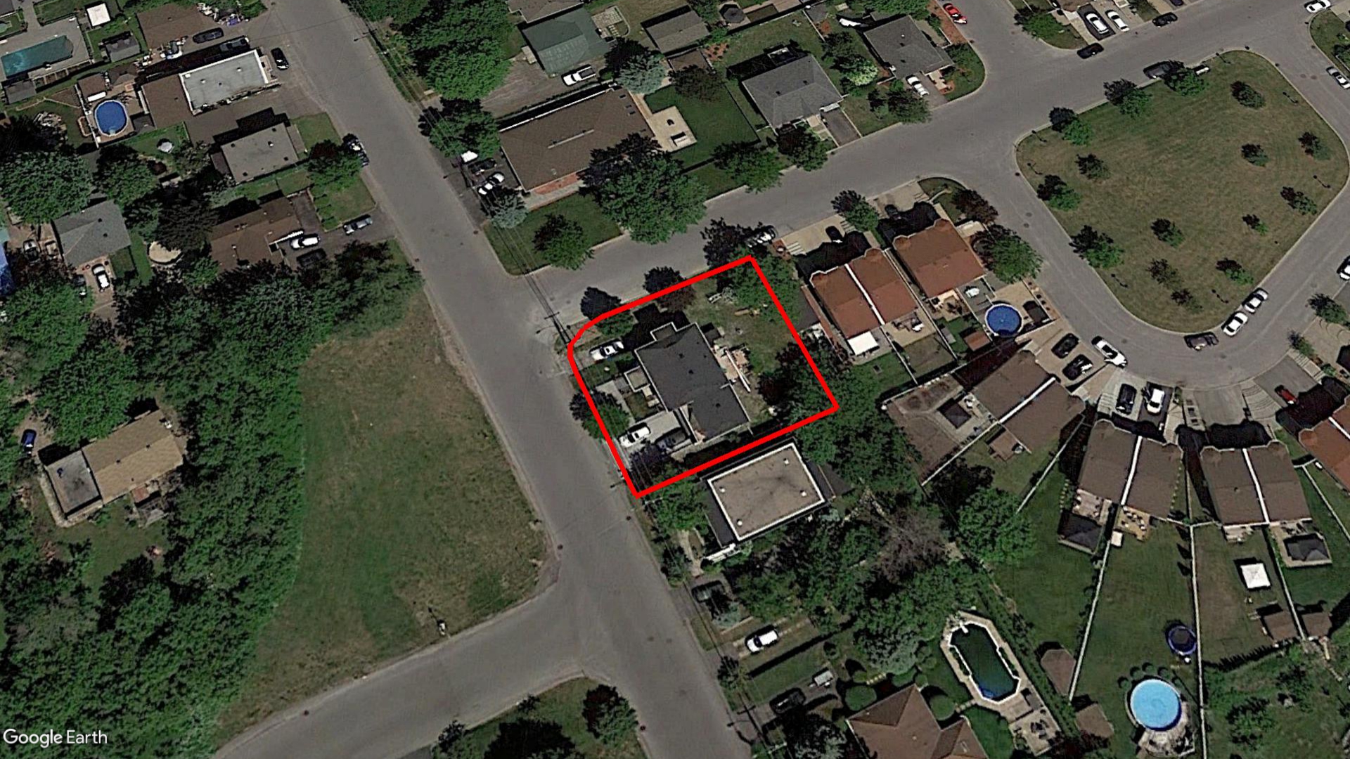 Tax Sale Montreal, Quebec - 874140-00