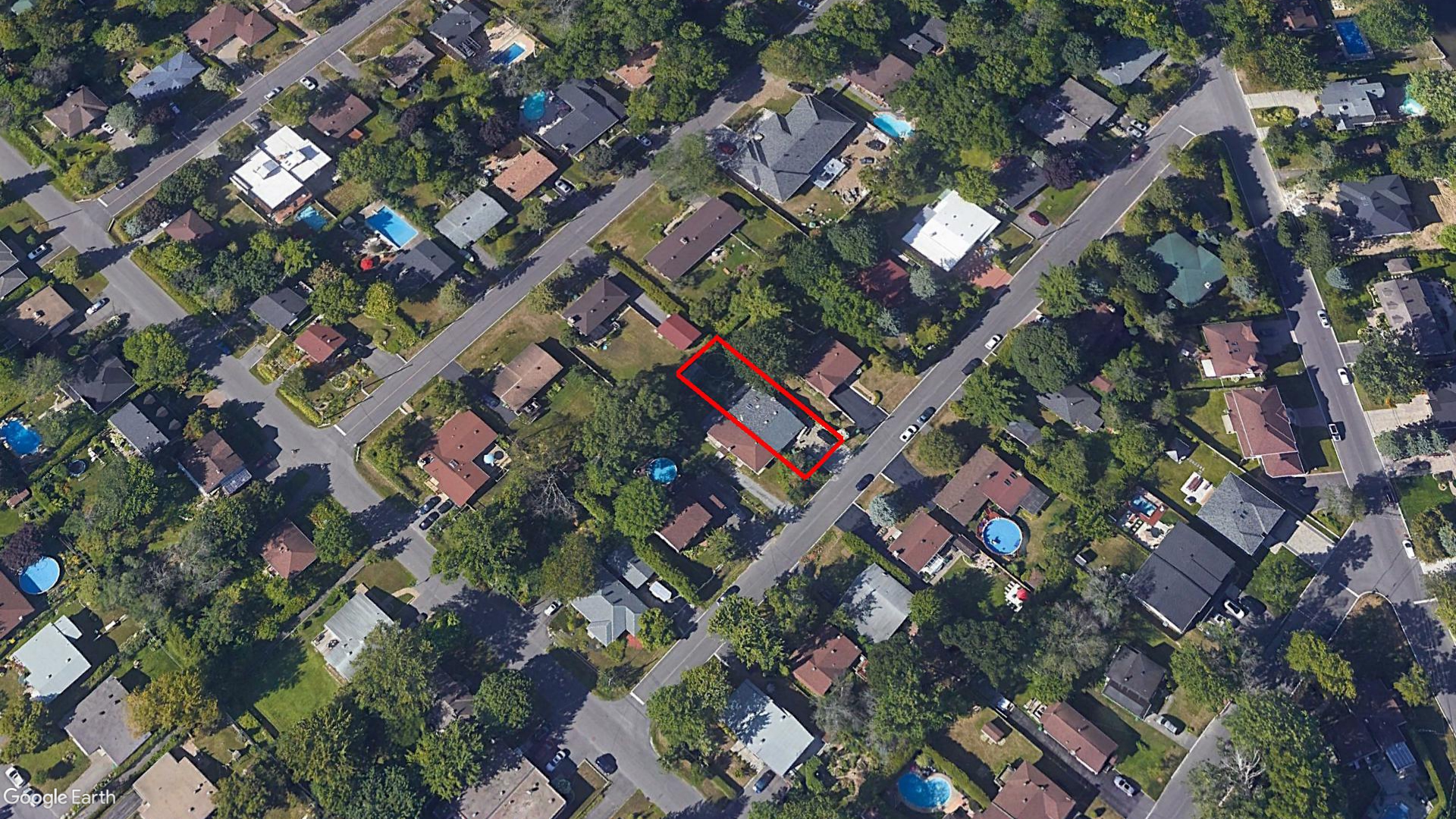 Tax Sale Montreal, Quebec - 040017-95