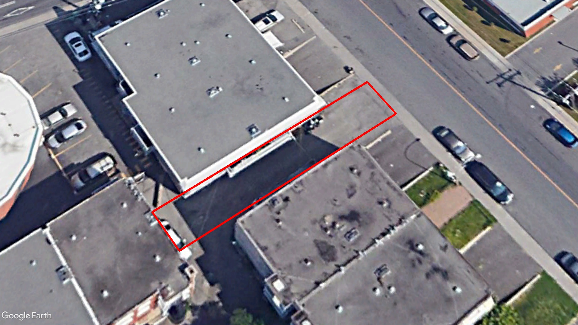 Tax Sale Montreal, Quebec - 020784-46