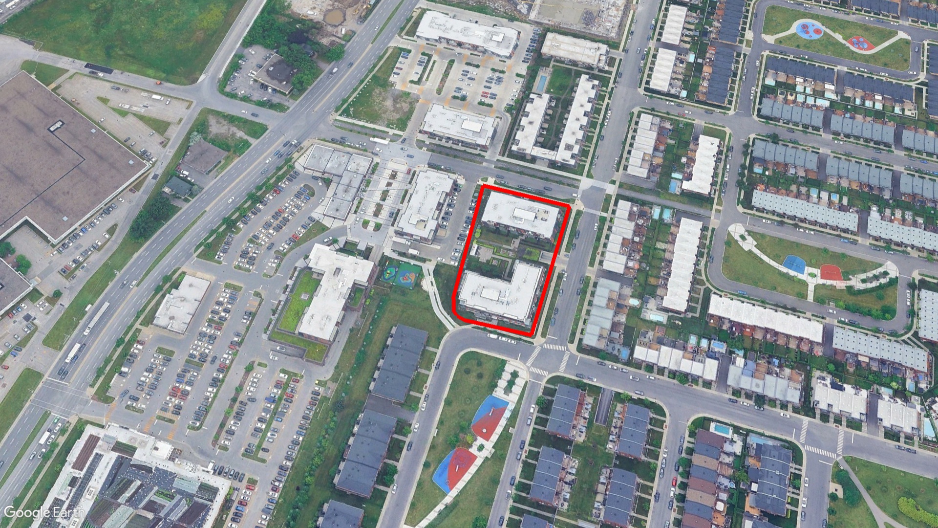 Tax Sale Montreal, Quebec - 052690-55