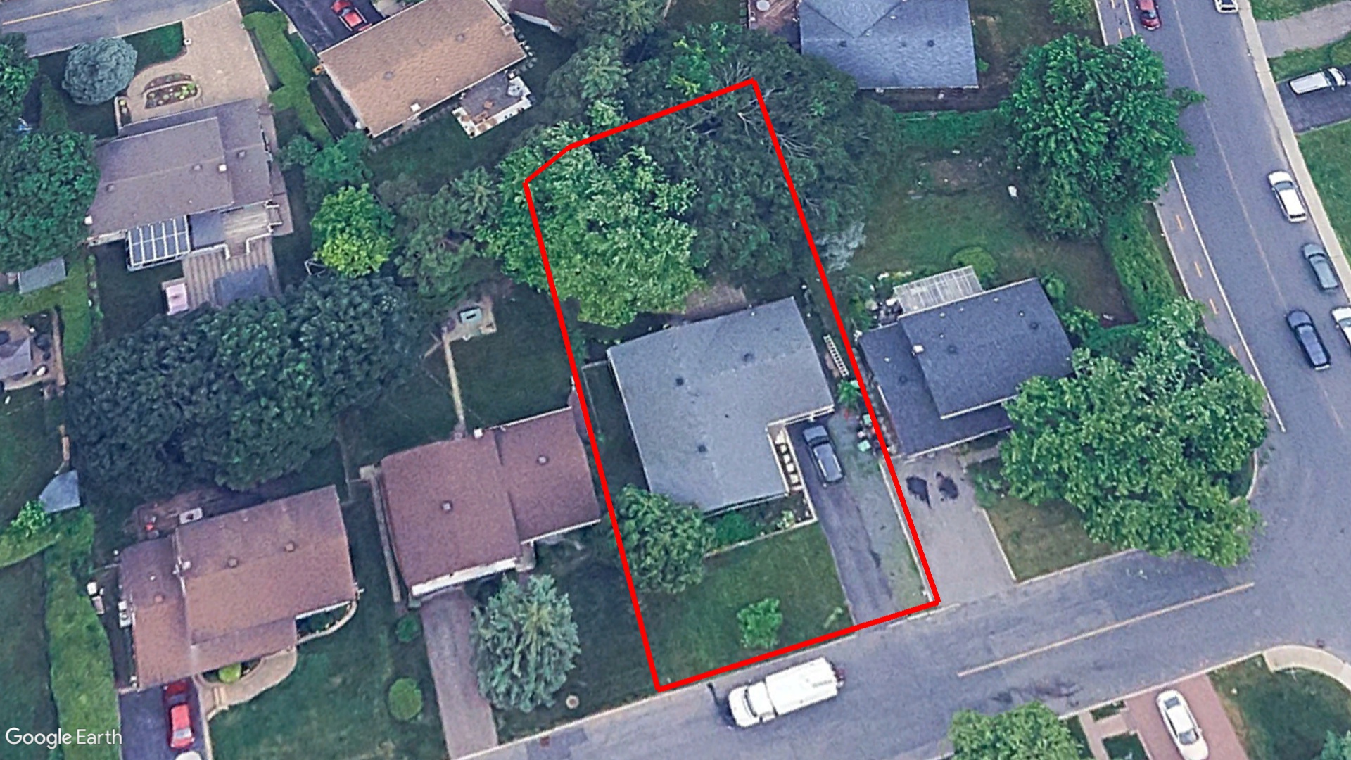 Tax Sale Montreal, Quebec - 040063-87