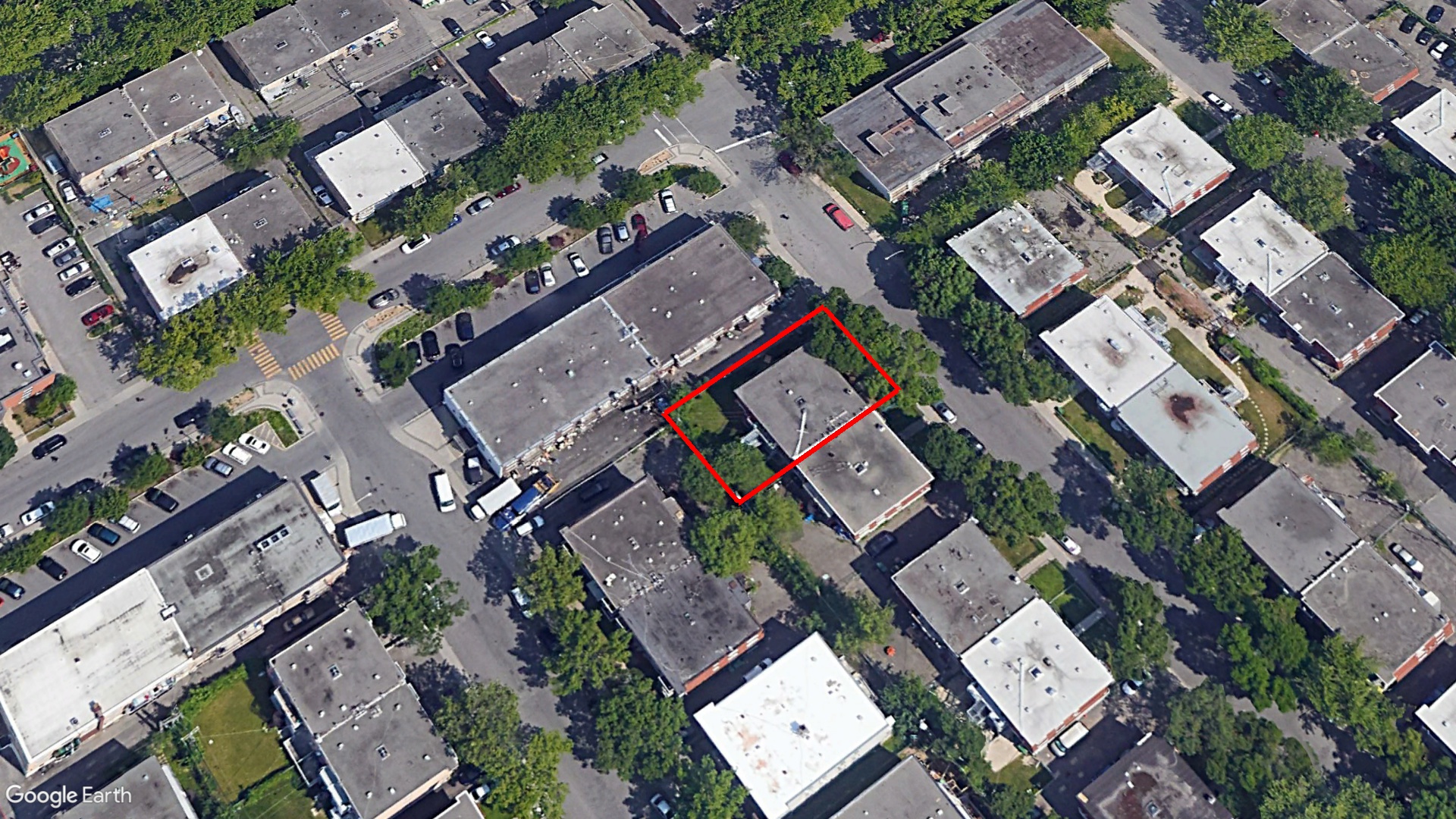 Tax Sale Montreal, Quebec - 020891-39