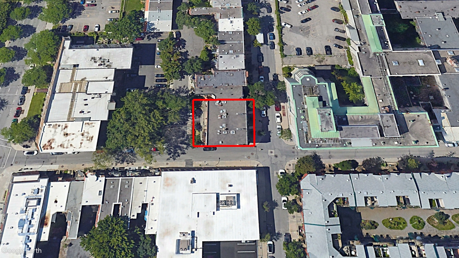 Tax Sale Montreal, Quebec - 110815-66