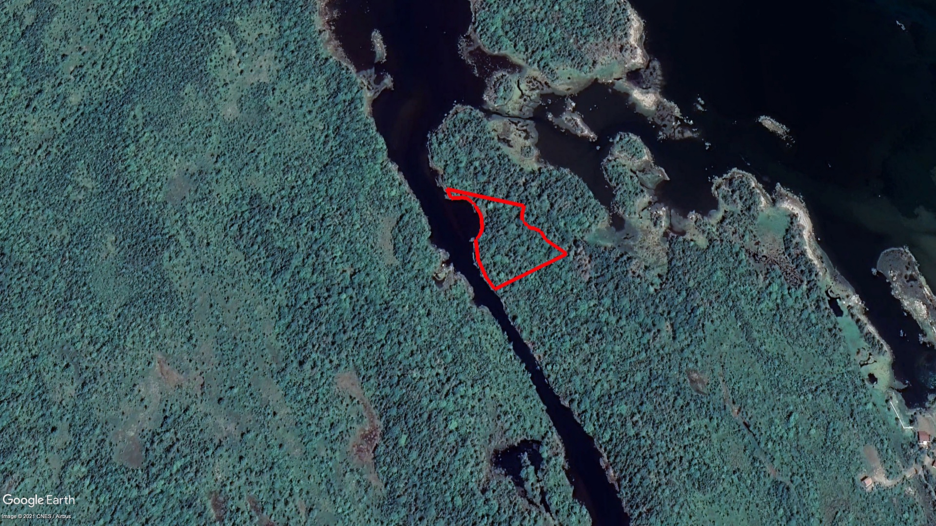 Tax Sale Queens, Nova Scotia - 05695848