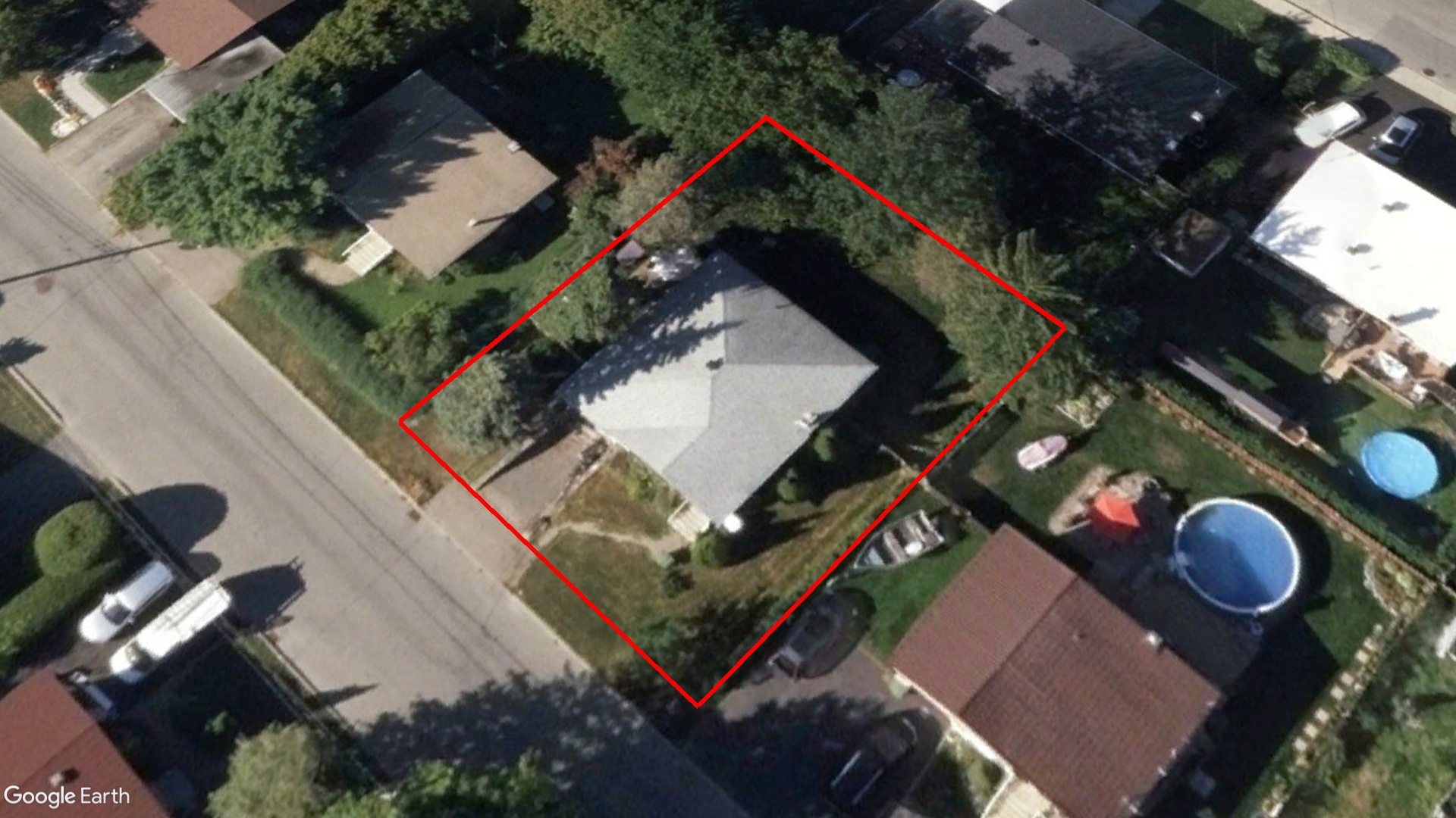 Tax Sale Montreal, Quebec - 040009-45