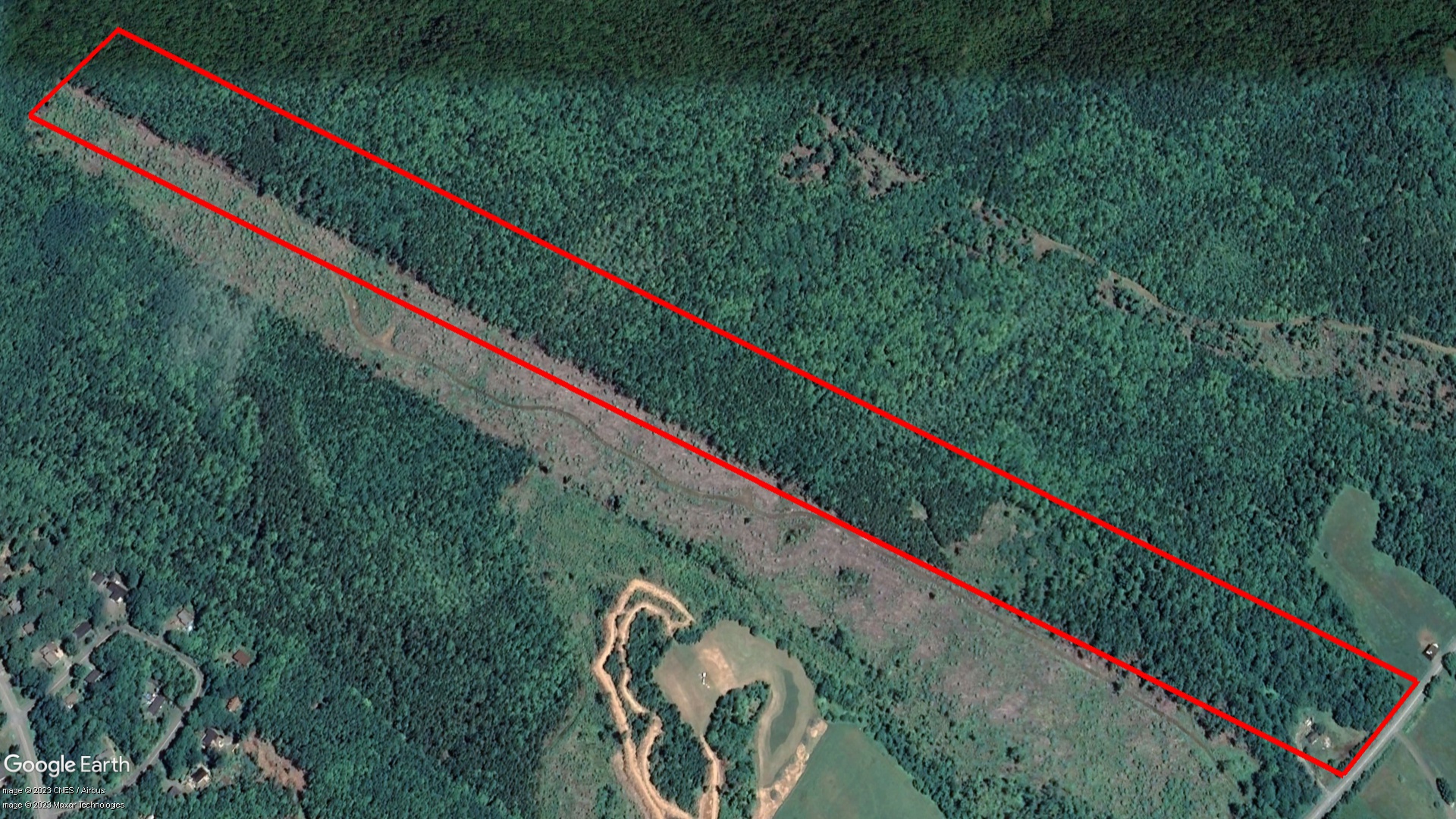 Tax Sale Lunenburg, Nova Scotia - 01964933