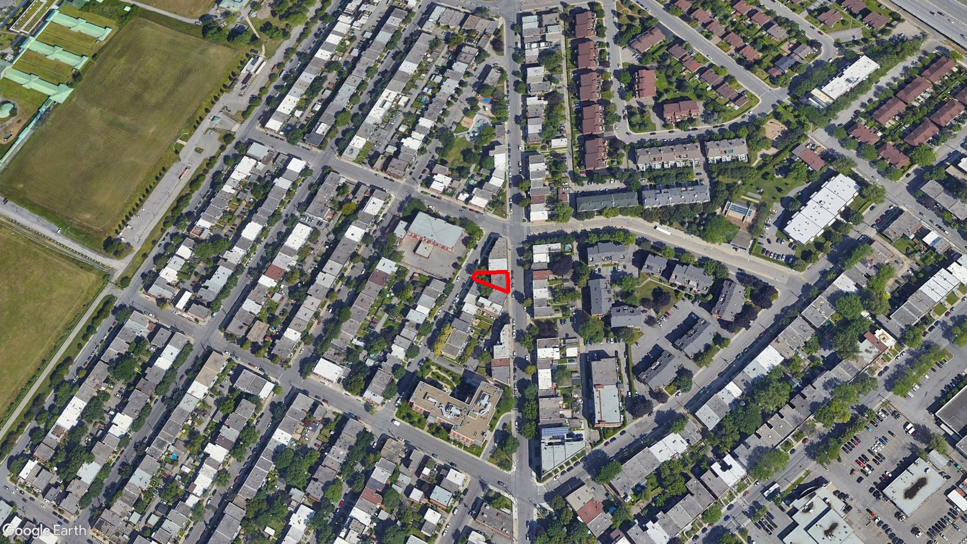 Tax Sale Montreal, Quebec - 010443-13