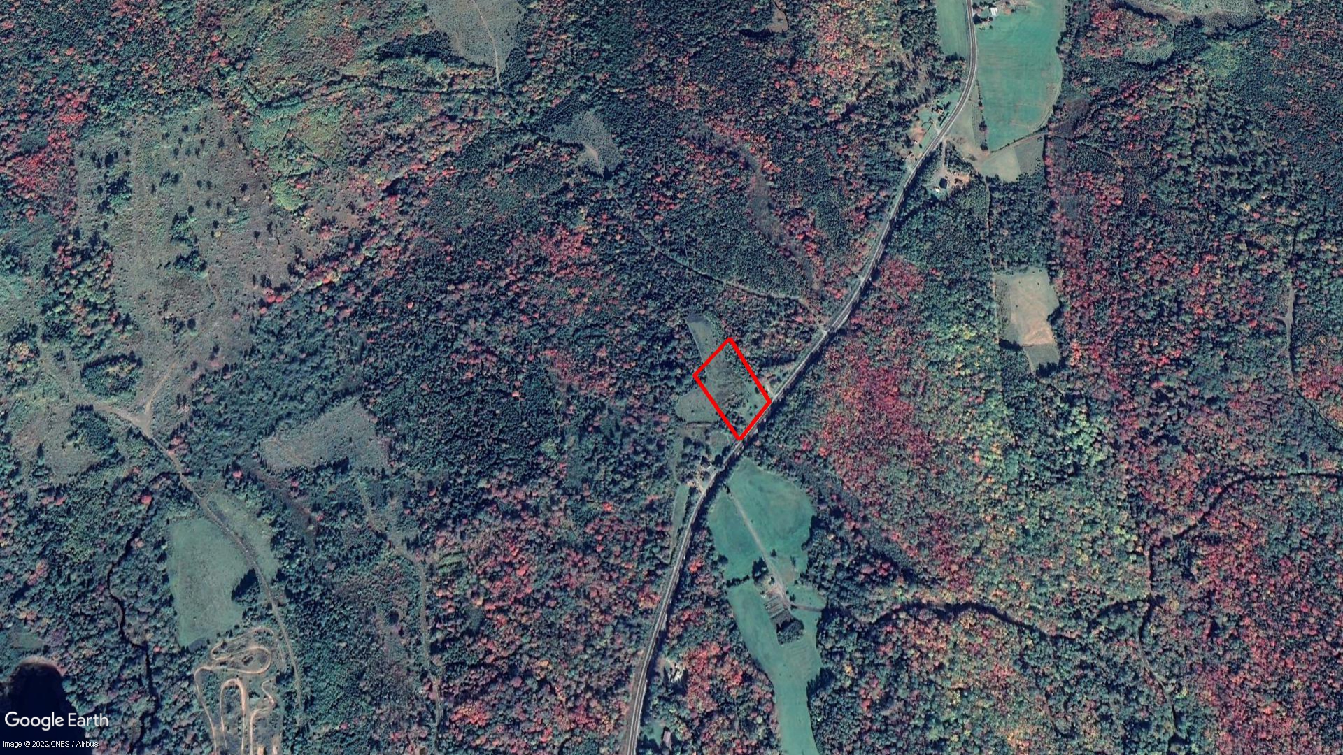 Tax Sale Lunenburg, Nova Scotia - 09180559