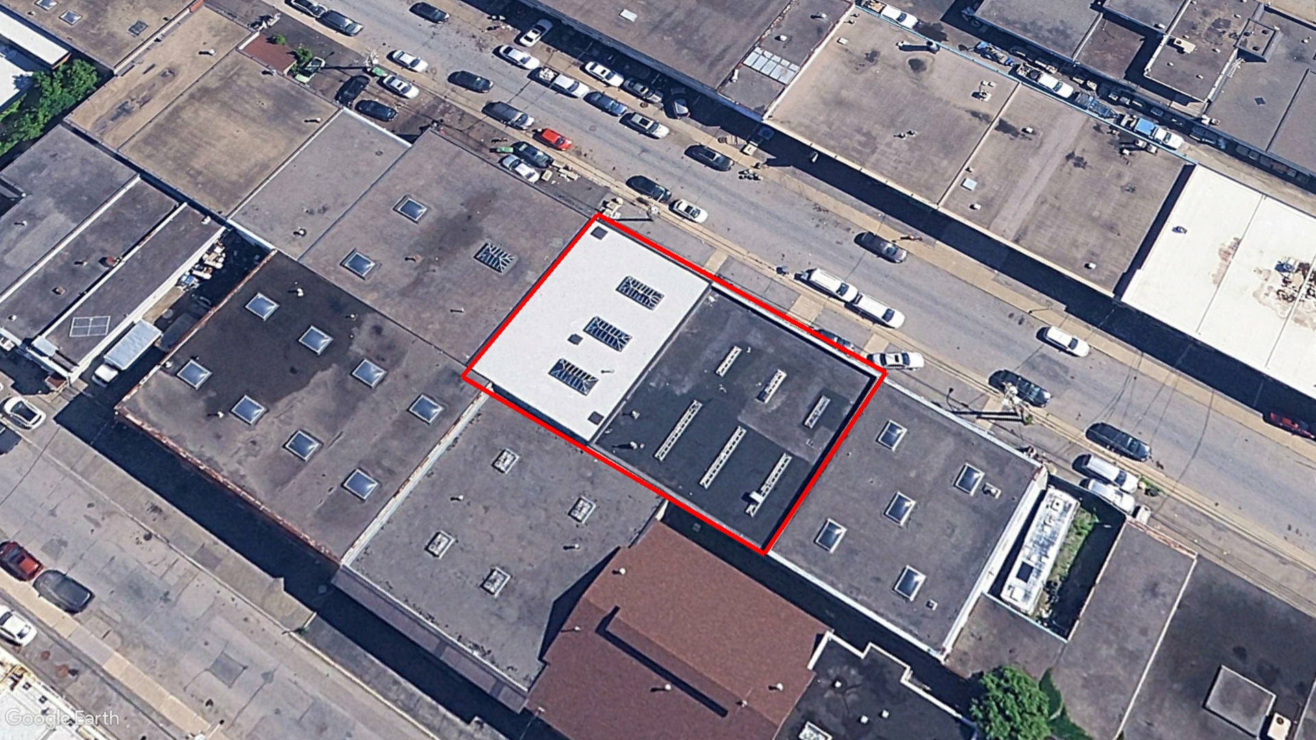 Tax Sale Montreal, Quebec - 020705-22