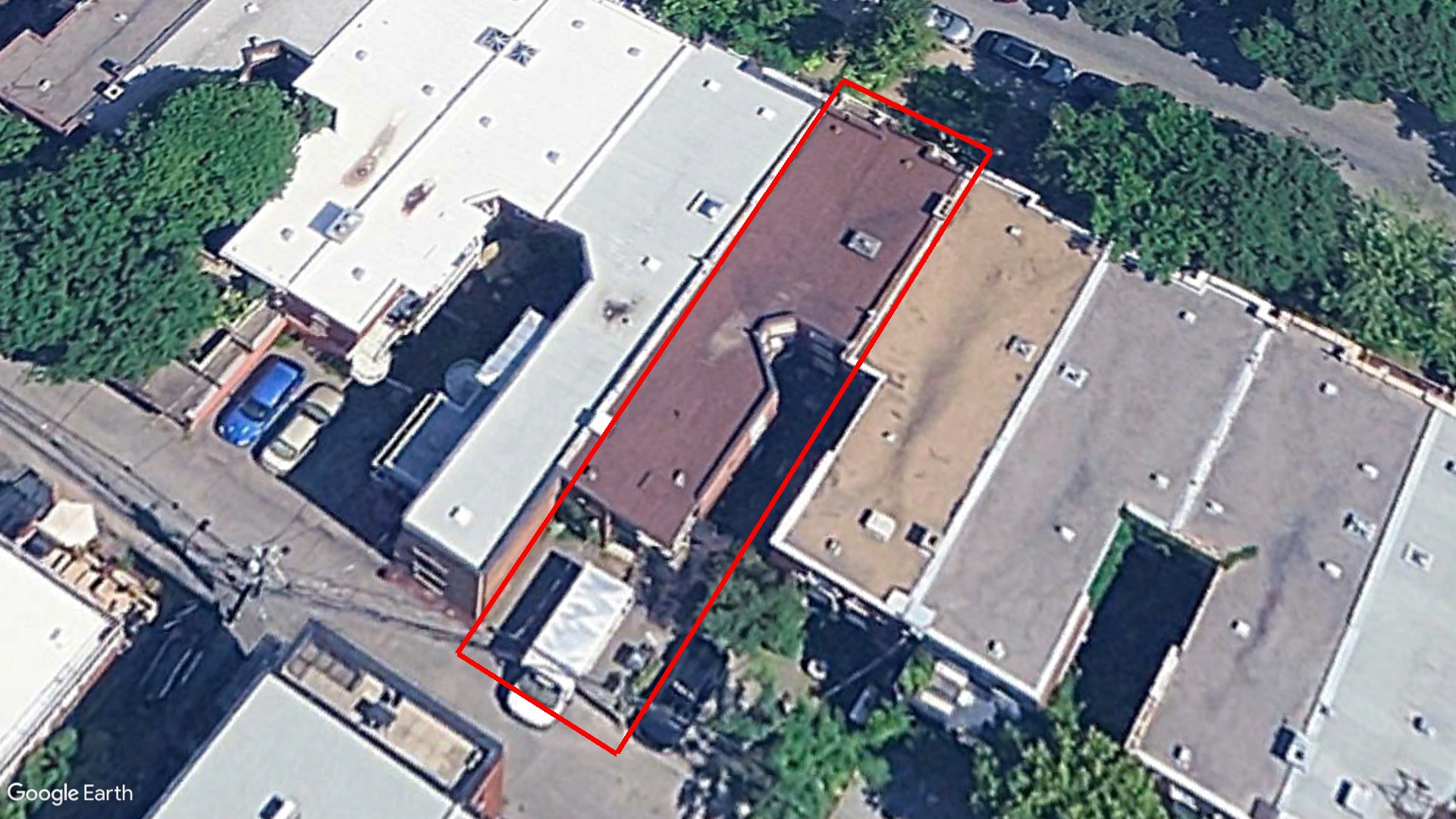 Tax Sale Montreal, Quebec - 051295-75