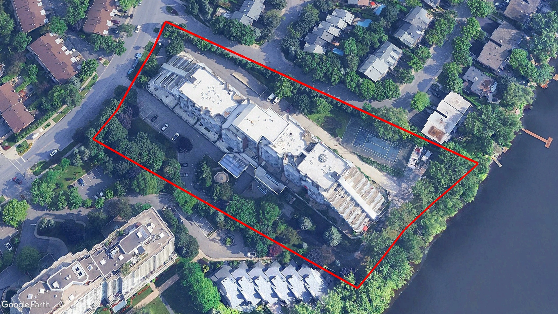 Tax Sale Montreal, Quebec - 011265-74