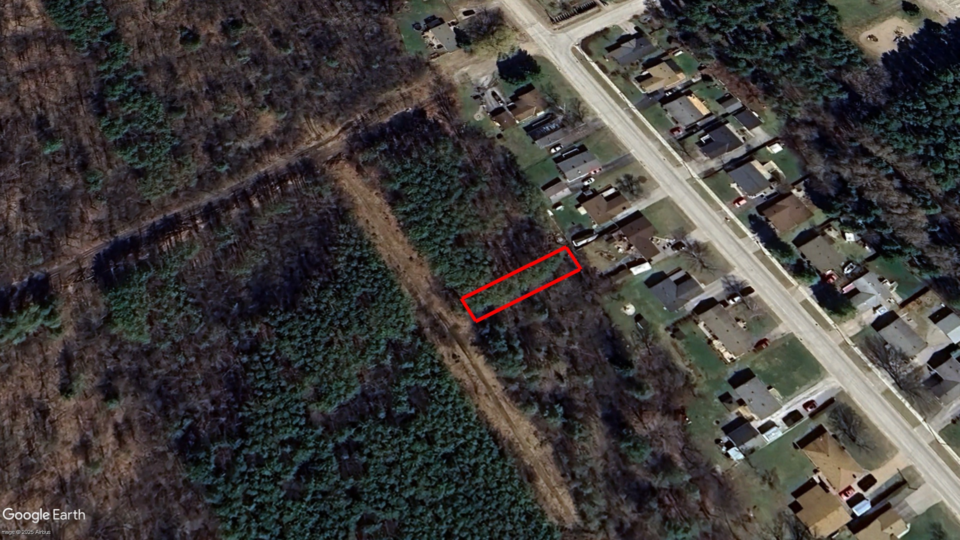 Tax Sale Tay, Ontario - 43 53 050 001 37700 0000