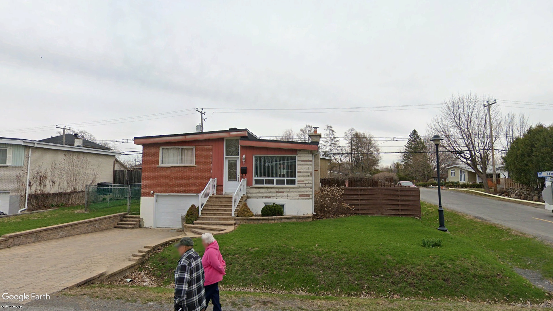 Tax Sale Montreal, Quebec - 040076-02