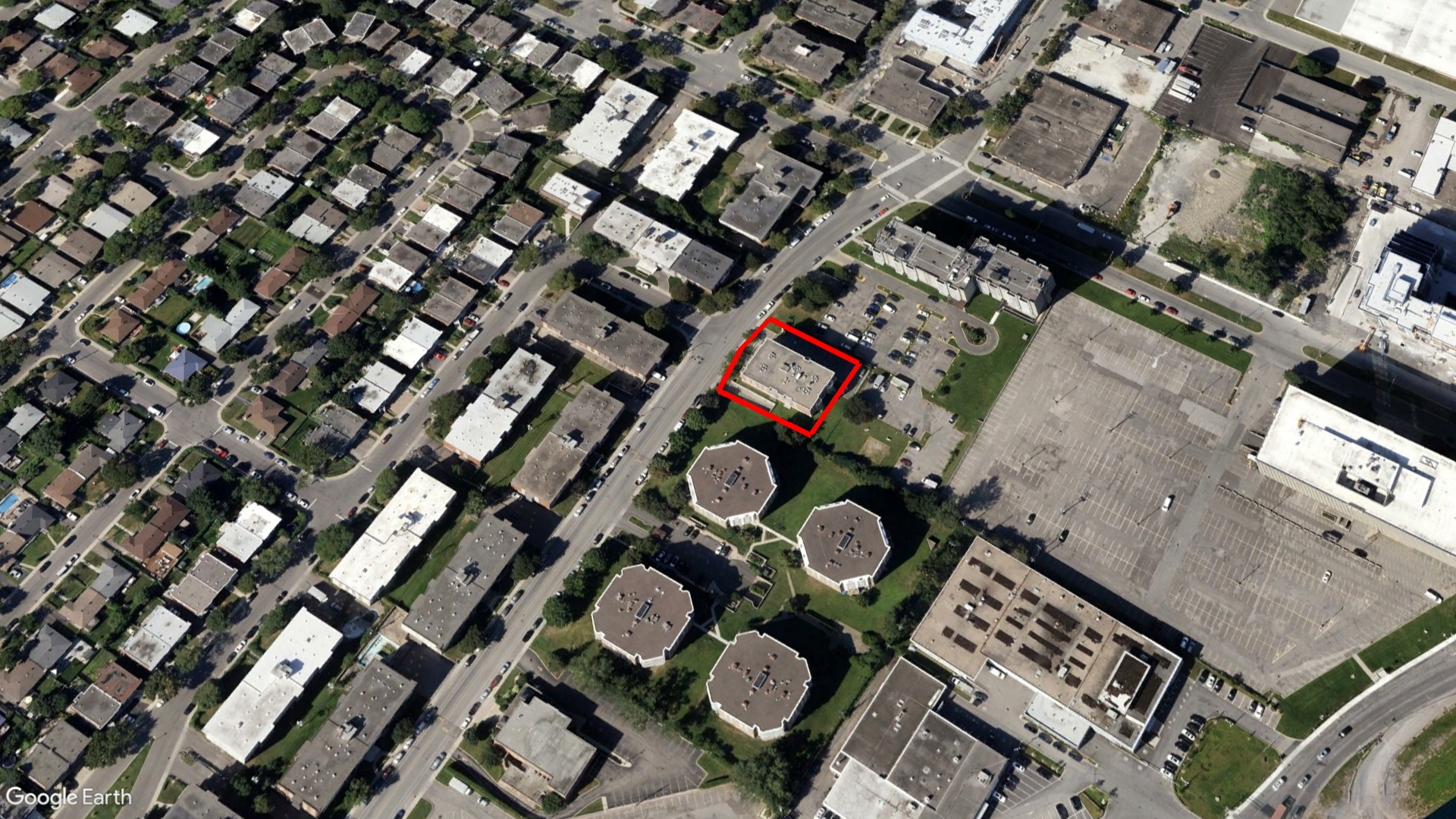 Tax Sale Montreal, Quebec - 051982-29