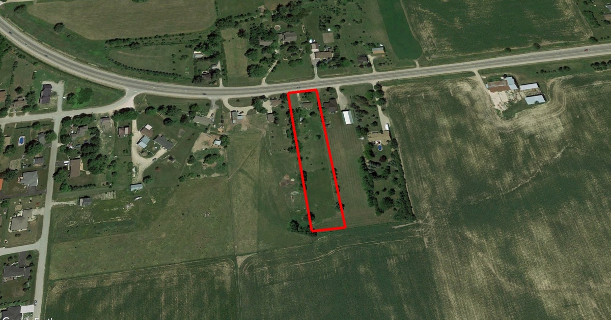 Tax Sale in Lucan Biddulph, Ontario 34269 richmond st, lucan Tax