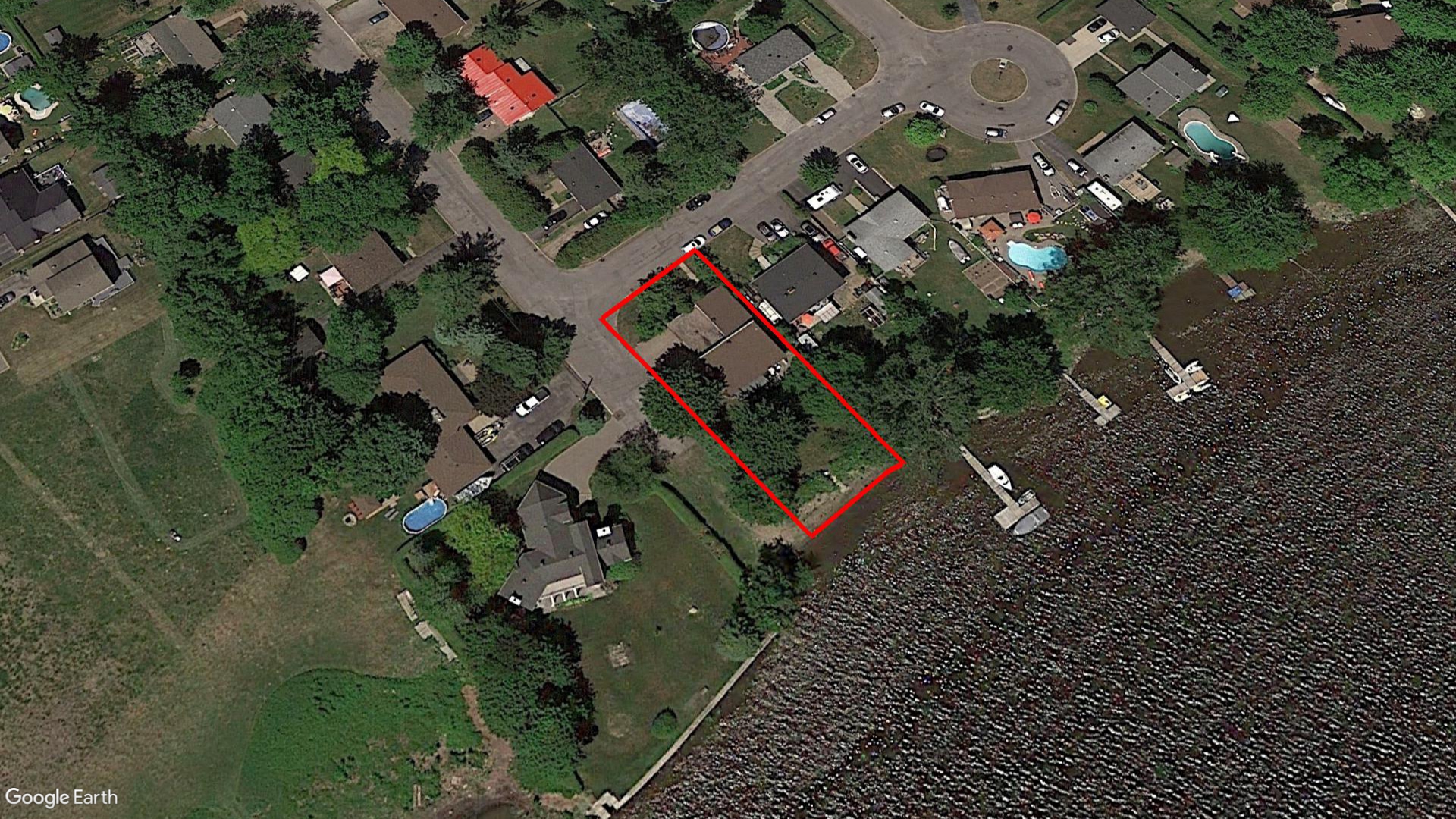 Tax Sale Montreal, Quebec - 040547-09