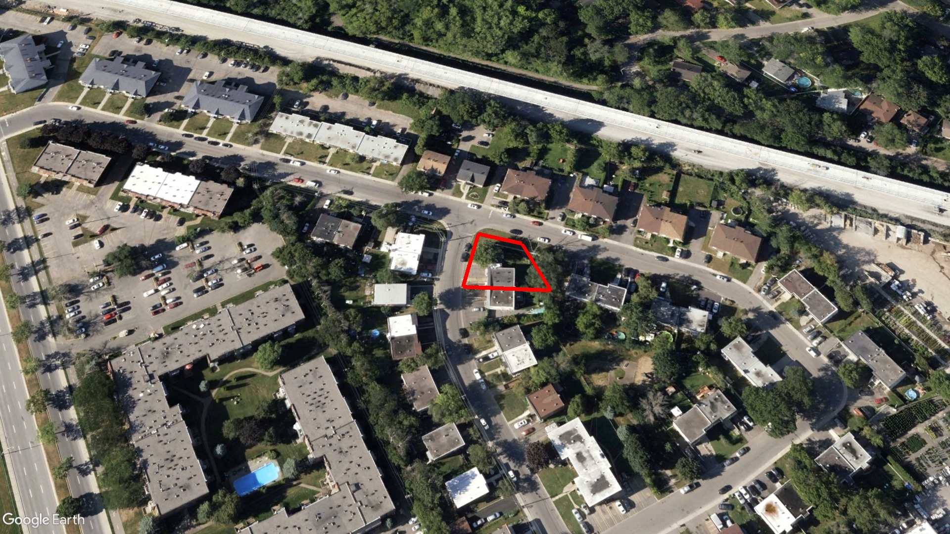 Tax Sale Montreal, Quebec - 040028-47