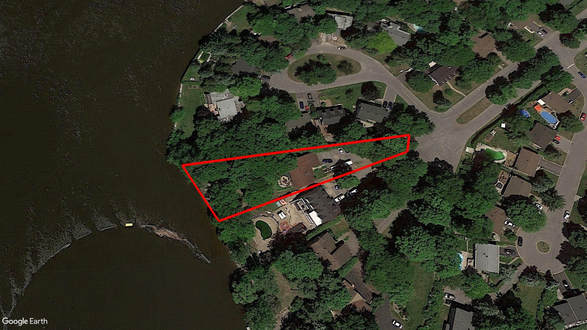 Tax Sale Montreal, Quebec - 040092-82