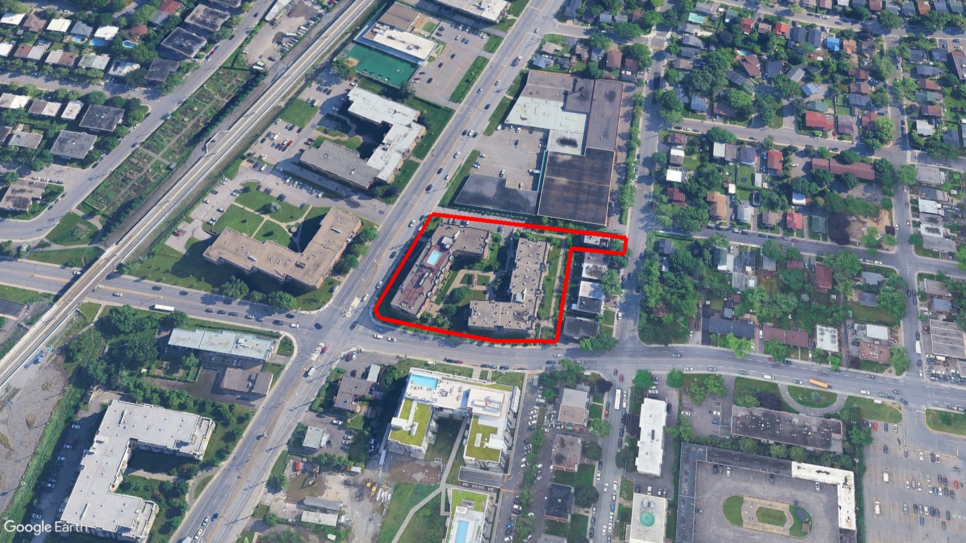 Tax Sale Montreal, Quebec - 052109-50