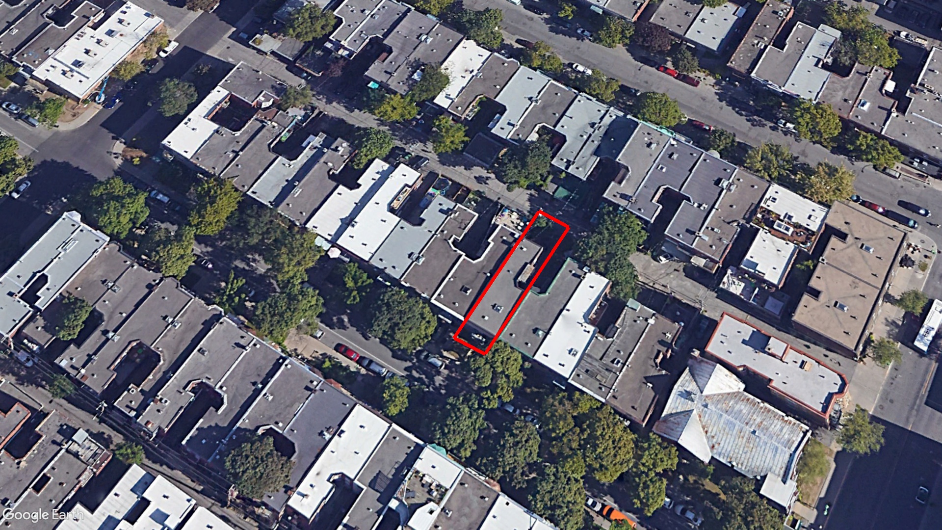 Tax Sale Montreal, Quebec - 030330-67