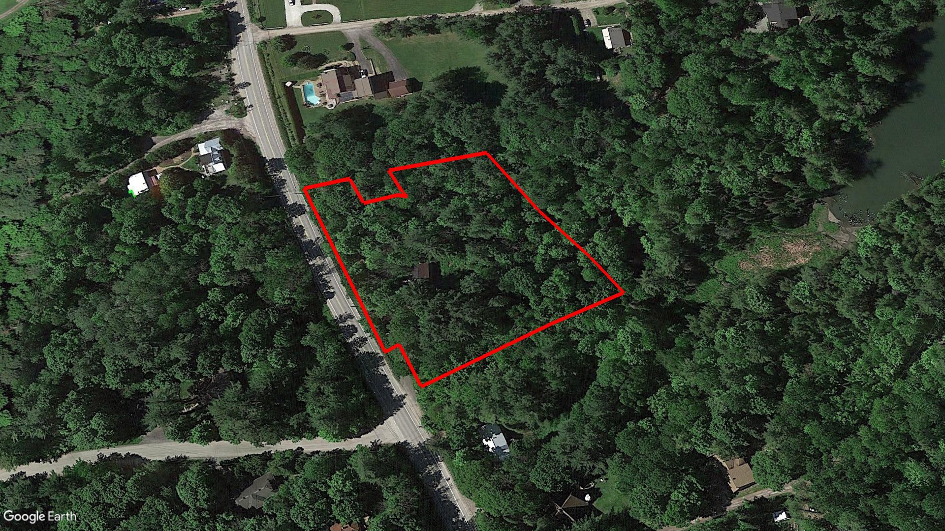 Tax Sale  Des-Collines-De-L'outaouais, Quebec - 5943-08-6203