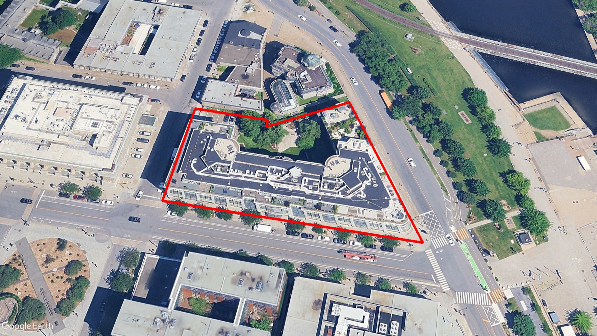 Tax Sale Montreal, Quebec - 142002-19