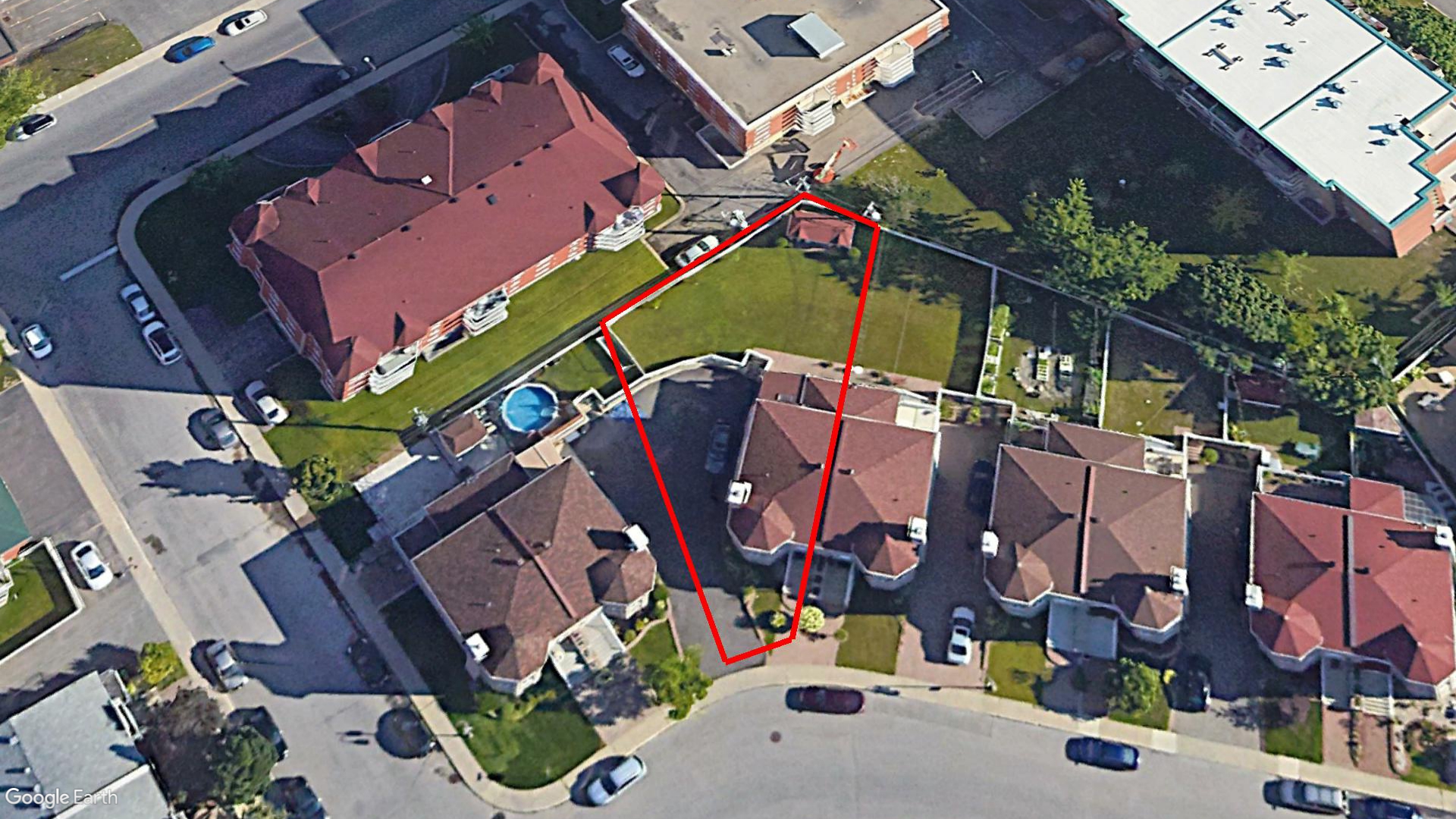 Tax Sale Montreal, Quebec - 050267-03