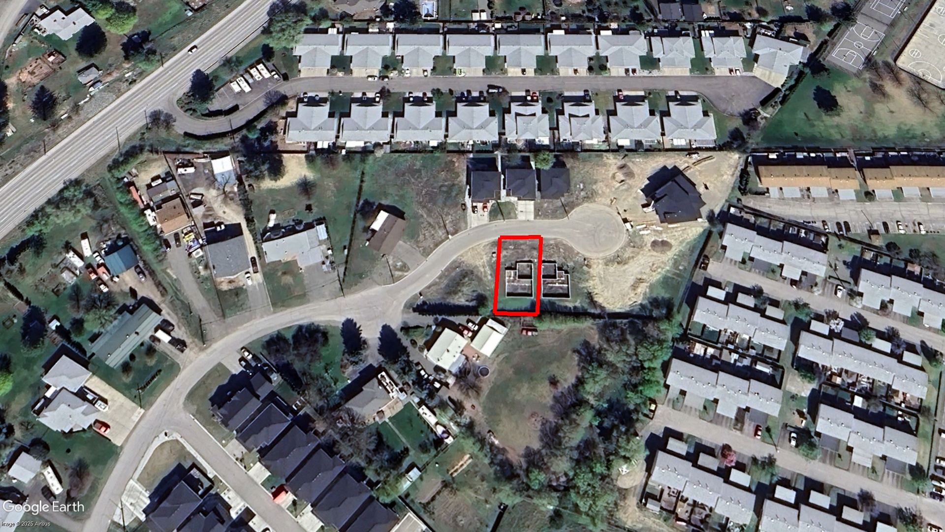 Tax Sale Kamloops, British Columbia - 54-01145-814