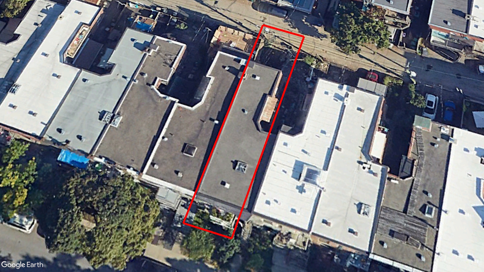 Tax Sale Montreal, Quebec - 030330-67 