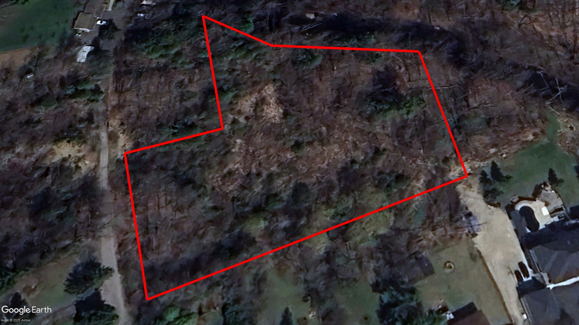 Tax Sale Hamilton, Ontario - 25 18 303.810.51200