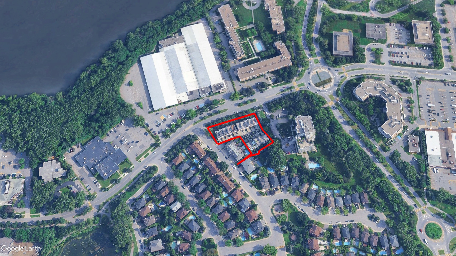 Tax Sale Montreal, Quebec - 052327-13