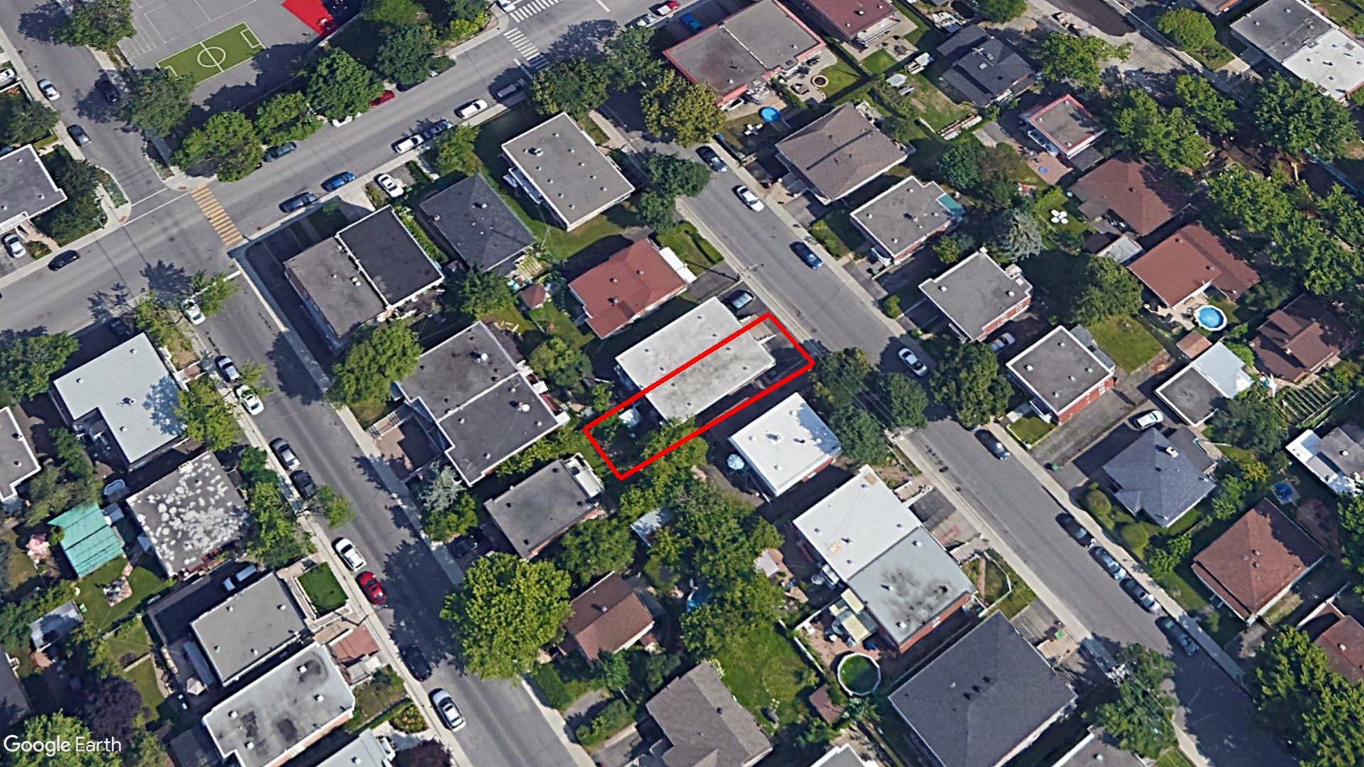 Tax Sale Montreal, Quebec - 020700-97