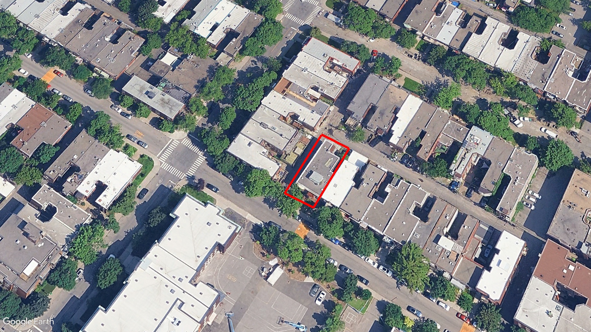 Tax Sale Montreal, Quebec - 030306-73 