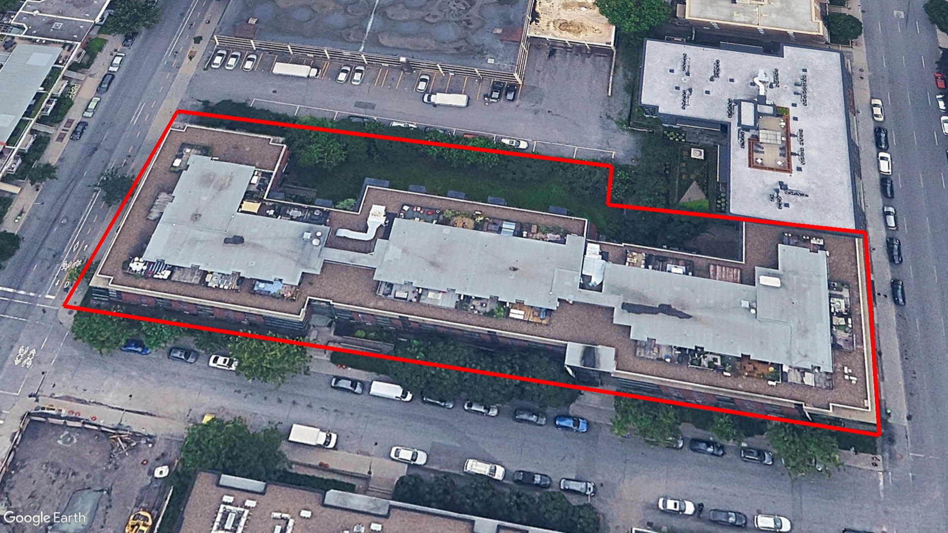 Tax Sale Montreal, Quebec - 230865-74