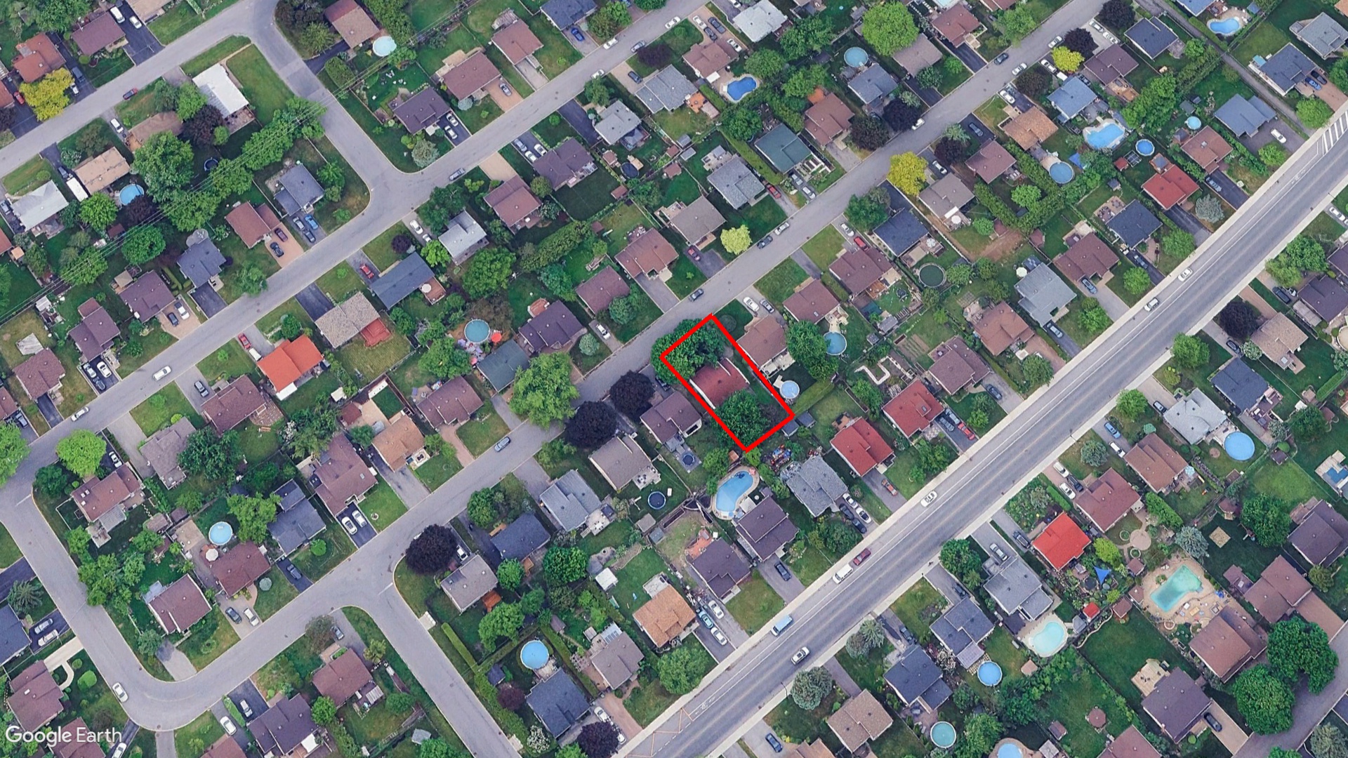 Tax Sale Montreal, Quebec - 040294-17